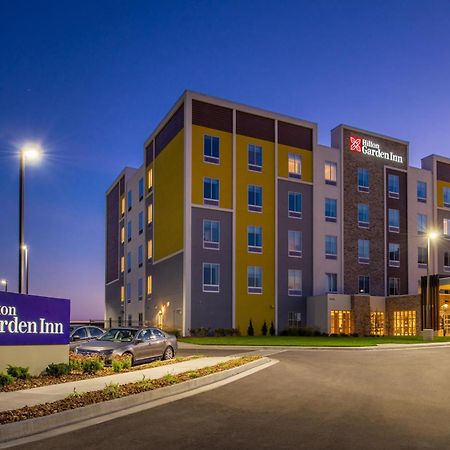 Hilton Garden Inn Kansas City Airport Mo Exterior photo